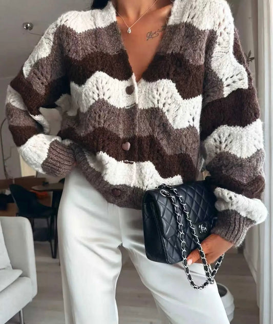 Sveter so srdiečkami 𝒜𝓁𝓊𝓇𝒶